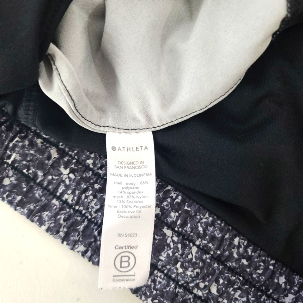 ATHLETA Printed Mesh Racer Run Shorts 4" - Picture 6 of 10